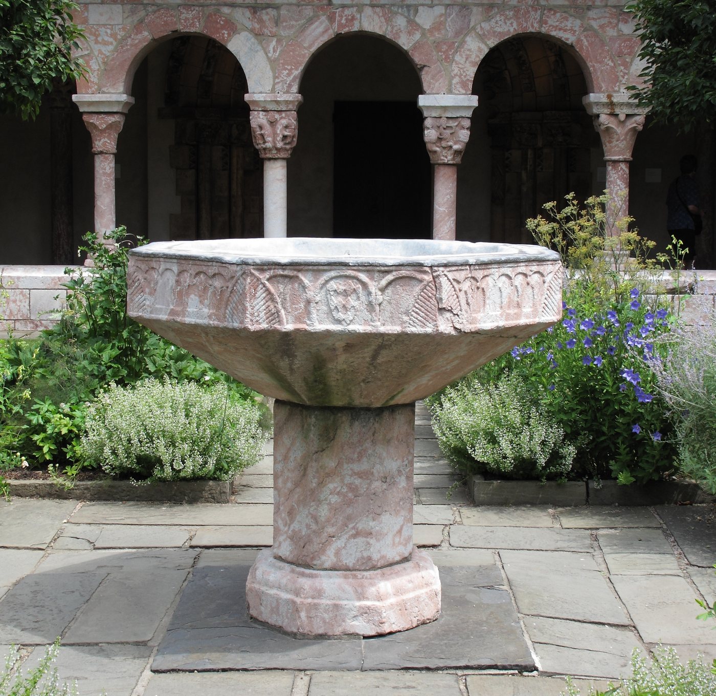 Fountain, 13th century